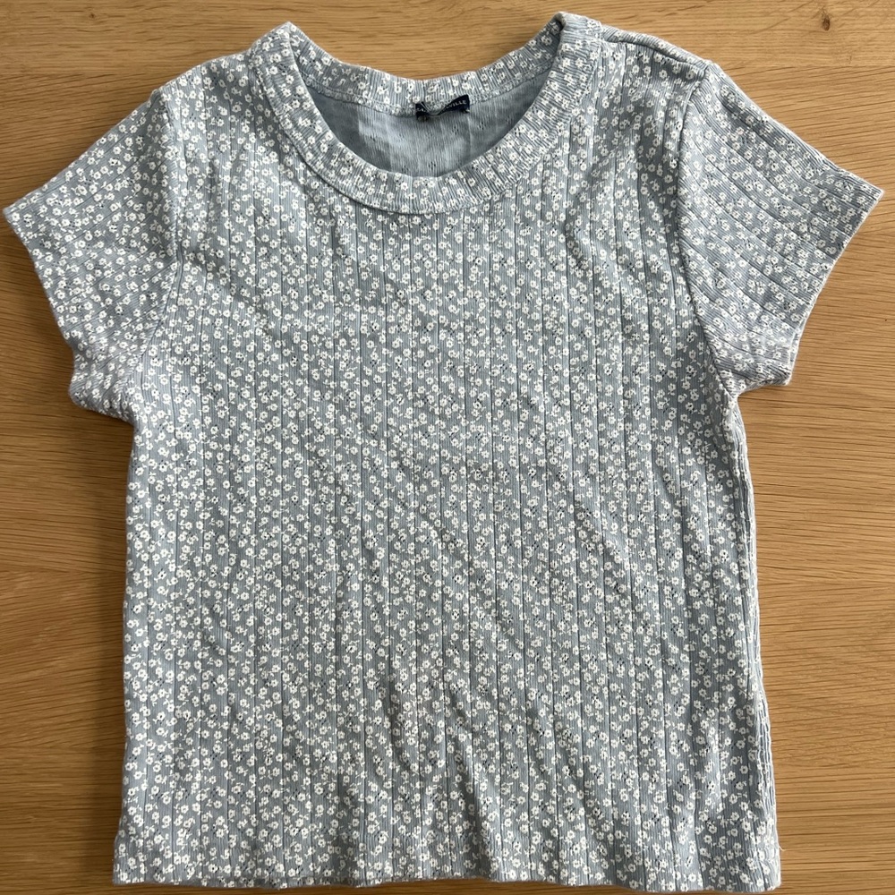 Brandy Melville top